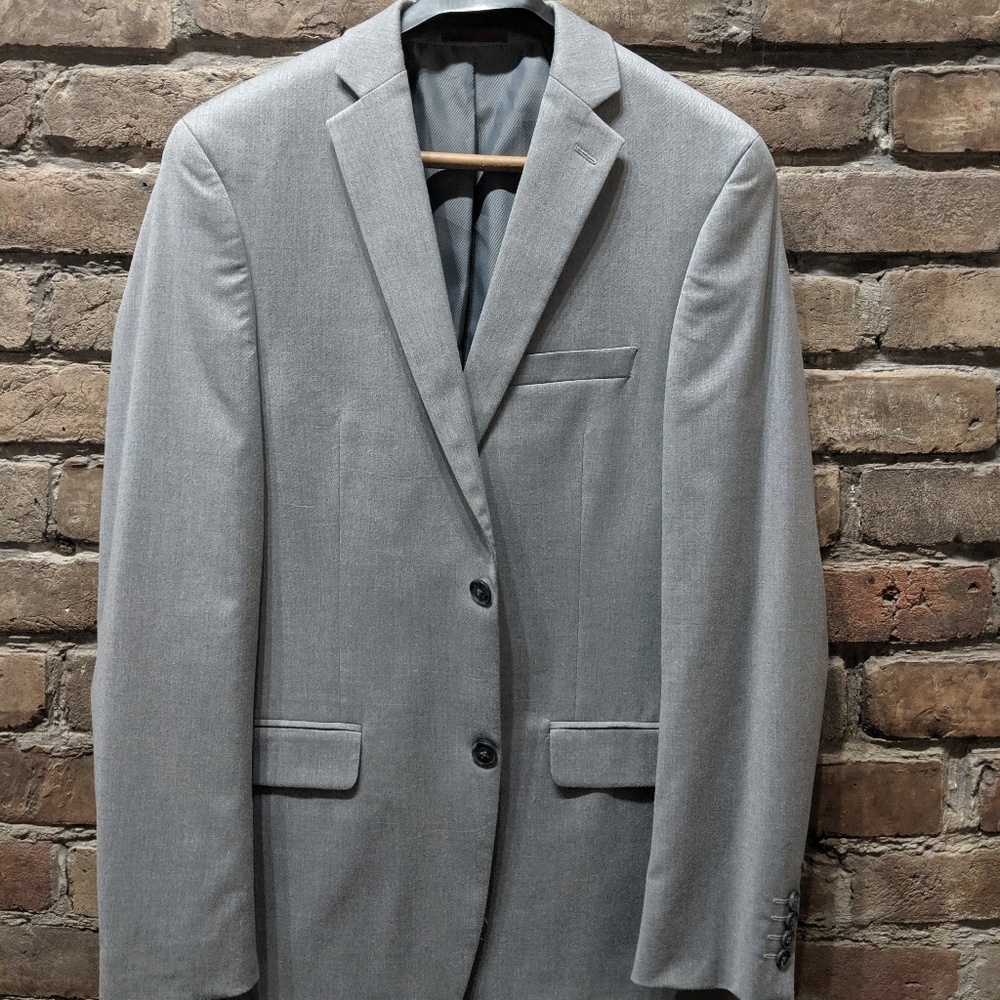 Alfani Slim Fit Light Gray 38L Suit